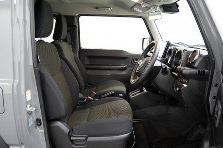 Suzuki Jimny Sierra SUV 1.5 AUTOMATIC petrol 5