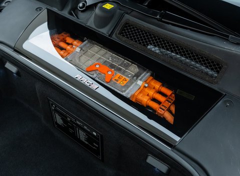 Ferrari SF90 Stradale 44