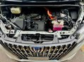 Toyota Esquire Hybrid Hybrid Gi 74