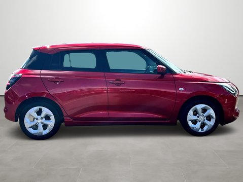 Suzuki Swift 1.2 Mild Hybrid Motion 5dr 10