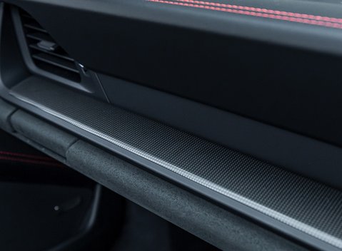 Porsche 911 Targa 4 GTS (992) 31