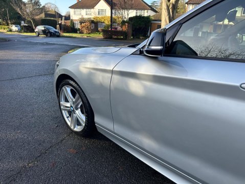 BMW 1 Series 1.6 118i M Sport Euro 6 (s/s) 5dr 25