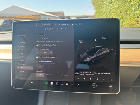 Tesla Model 3 Saloon 4dr Electric Auto RWD (241 bhp) 22