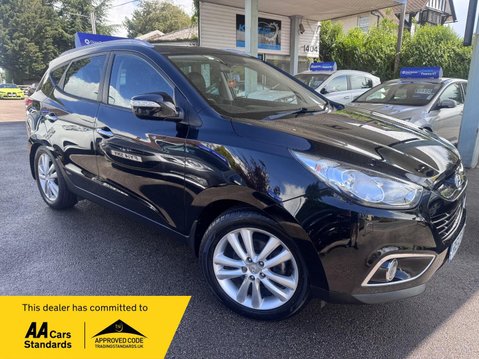 Hyundai ix35 2.0 CRDi Premium Auto 4WD Euro 5 5dr 1