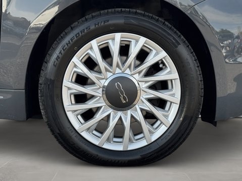 Fiat 500 1.0 Mild Hybrid Lounge 3dr 12