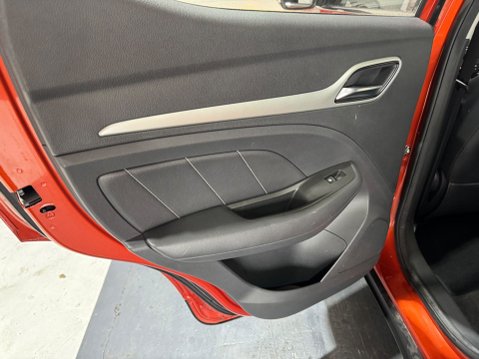MG ZS 1.0 T-GDI Exclusive Auto Euro 6 5dr 27