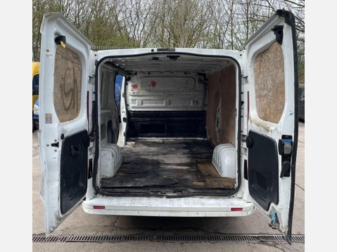 Vauxhall Vivaro 1.6 CDTi 2900 BiTurbo ecoFLEX Sportive L2 H1 Euro 5 (s/s) 5dr 8