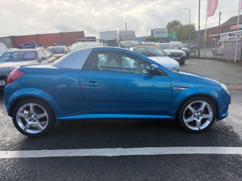 Vauxhall Tigra 1.4 Tigra Exclusive 2dr 31