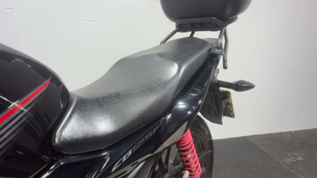 Honda CB GLR 125 2019 ONLY 10K NEW MOTSERVICED 125CC LEARNER BIKE CBF125 40