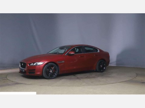 Jaguar XE 2.0d Portfolio Auto Euro 6 (s/s) 4dr 10