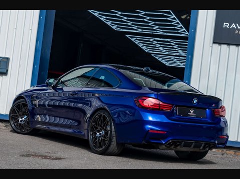 BMW M4 3.0 M4 Competition Edition Package Semi-Auto 2dr 31
