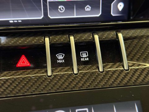 Lamborghini Urus 4.0 V8 BiTurbo Performante SUV 5dr Petrol Auto 4WD Euro 6 (666 ps) 52