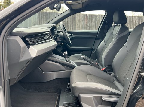 Audi A1 SPORTBACK TFSI S LINE 3