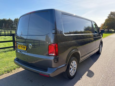 Volkswagen Transporter 2.0 TDI T30 Highline Panel Van 5dr Diesel DSG FWD LWB Euro 6 (s/s) (150 ps) 15
