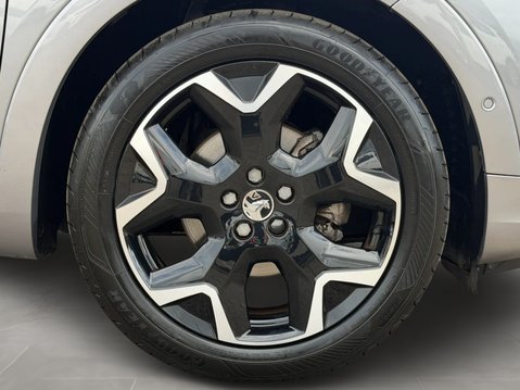 Vauxhall Grandland 1.2 Turbo Ultimate 5dr 12