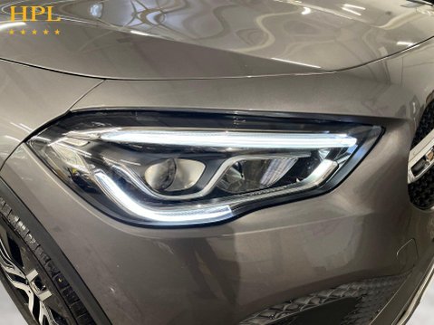 Mercedes-Benz GLA 1.3 GLA200 Sport SUV 5dr Petrol 7G-DCT Euro 6 (s/s) (163 ps) 9