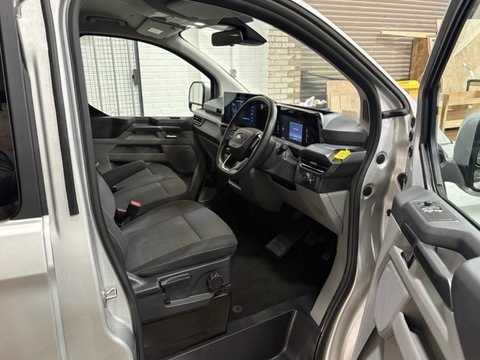 Ford Tourneo Custom 340 TITANIUM ECOBOOST 14