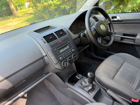 Volkswagen Polo 1.4 Polo S 75 5dr 16