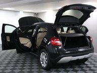 Mercedes-Benz GLA GLA 200 SE 21