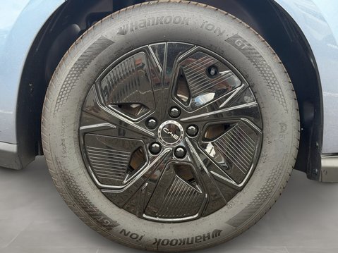 BYD Seal 6 DM-i Boost 4dr Auto 11