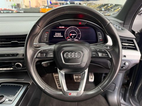 Audi SQ7 4.0 TDI V8 SUV 5dr Diesel Tiptronic quattro Euro 6 (s/s) (435 ps) 29