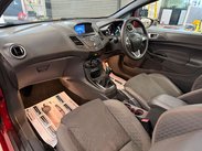 Ford Fiesta 1.0T EcoBoost ST-Line Euro 6 (s/s) 3dr 10