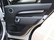 Land Rover Discovery R-DYNAMIC SE MHEV In RARE PEARL WHITE BLACK ROOF AND REAR SEATS  LOW MILES  20