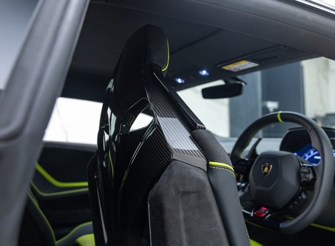 Lamborghini Huracan Tecnica 14