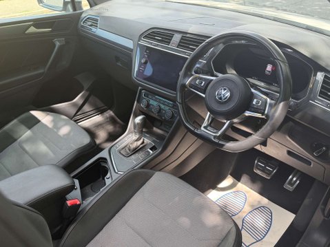 Volkswagen Tiguan 2.0 Tiguan R-Line TDI Semi-Auto 5dr 7