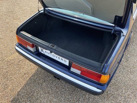 BMW 6 Series 635CSi Highline 30