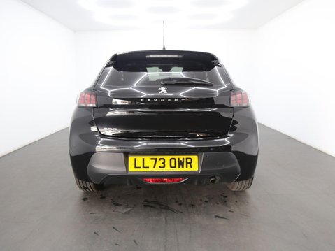 Peugeot 208 PURETECH ACTIVE PREMIUM PLUS S/S 6