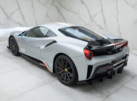 Ferrari 488 Pista Piloti 12