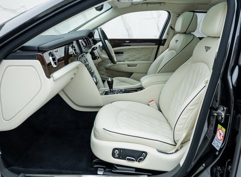 Bentley Mulsanne V8 SPEED 20