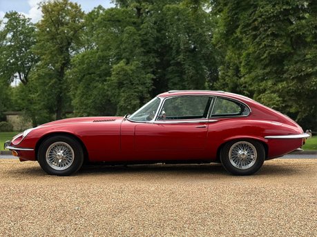 Jaguar E-Type 2+2 8