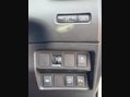 Nissan Qashqai 1.6 dCi n-tec+ 2WD Euro 5 (s/s) 5dr 17
