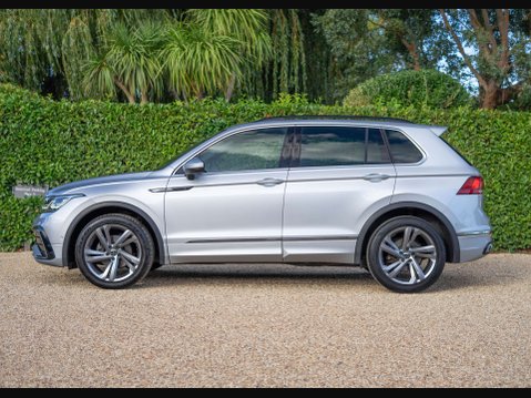 Volkswagen Tiguan 1.5 Tiguan R-Line Edition TSI Semi-Auto 5dr 4