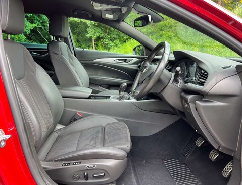 Vauxhall Insignia 1.5 Insignia Ultimate Nav TD 5dr 17