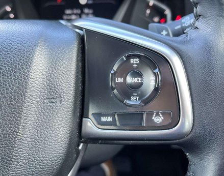 Honda CR-V 1.5 CR-V SR i-VTec CVT 4WD 5dr 53