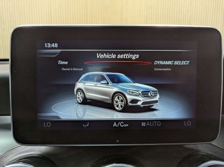 Mercedes-Benz GLC 2.1 GLC 250 D 4Matic AMG Line Premium+ Auto 4WD 5dr 61
