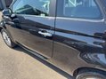 Fiat 500 DOLCEVITA MHEV 11