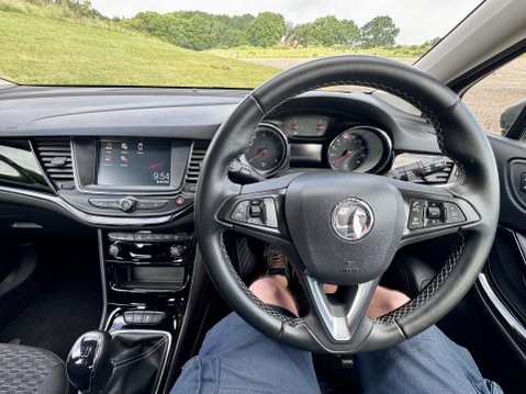 Vauxhall Astra SRI 24