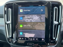 Volvo XC40 2.0 XC40 + B4 MHEV Auto 5dr 26