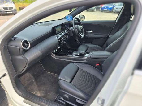Mercedes-Benz A Class 1.3 A180 SE Hatchback 5dr Petrol 7G-DCT Euro 6 (s/s) (136 ps) 33