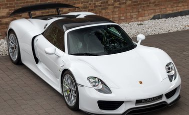 Porsche 918 Spyder 9