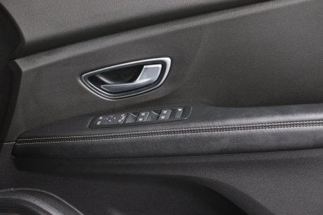 Renault Grand Scenic ICONIC TCE 33