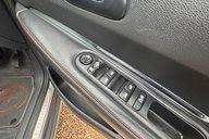 Peugeot 3008 HDI CROSSWAY 1.6 HDi..GLASS ROOF..SAT NAV..HEAD UP DISPLAY..F/S/H 35