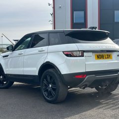 Land Rover Range Rover Evoque 2.0 TD4 SE Tech SUV 5dr Diesel Auto 4WD Euro 6 (s/s) (180 ps) 6