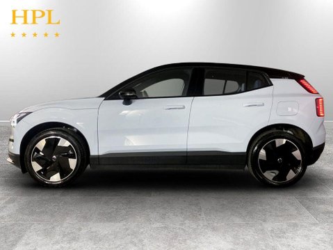 Volvo Ex30 Twin Performance 69kWh Plus SUV 5dr Electric Auto AWD (428 ps) Air Con - Al 4