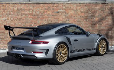 Porsche 911 GT3 RS Weissach (991.2) 7
