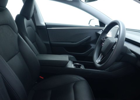 Tesla Model 3 Saloon 4dr Electric Auto RWD (208 ps) 36
